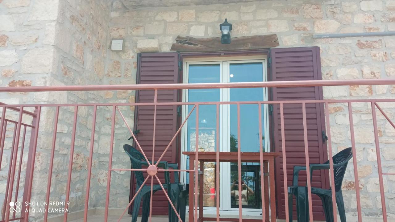 克里马帝一室公寓式酒店 Skinária 外观 照片